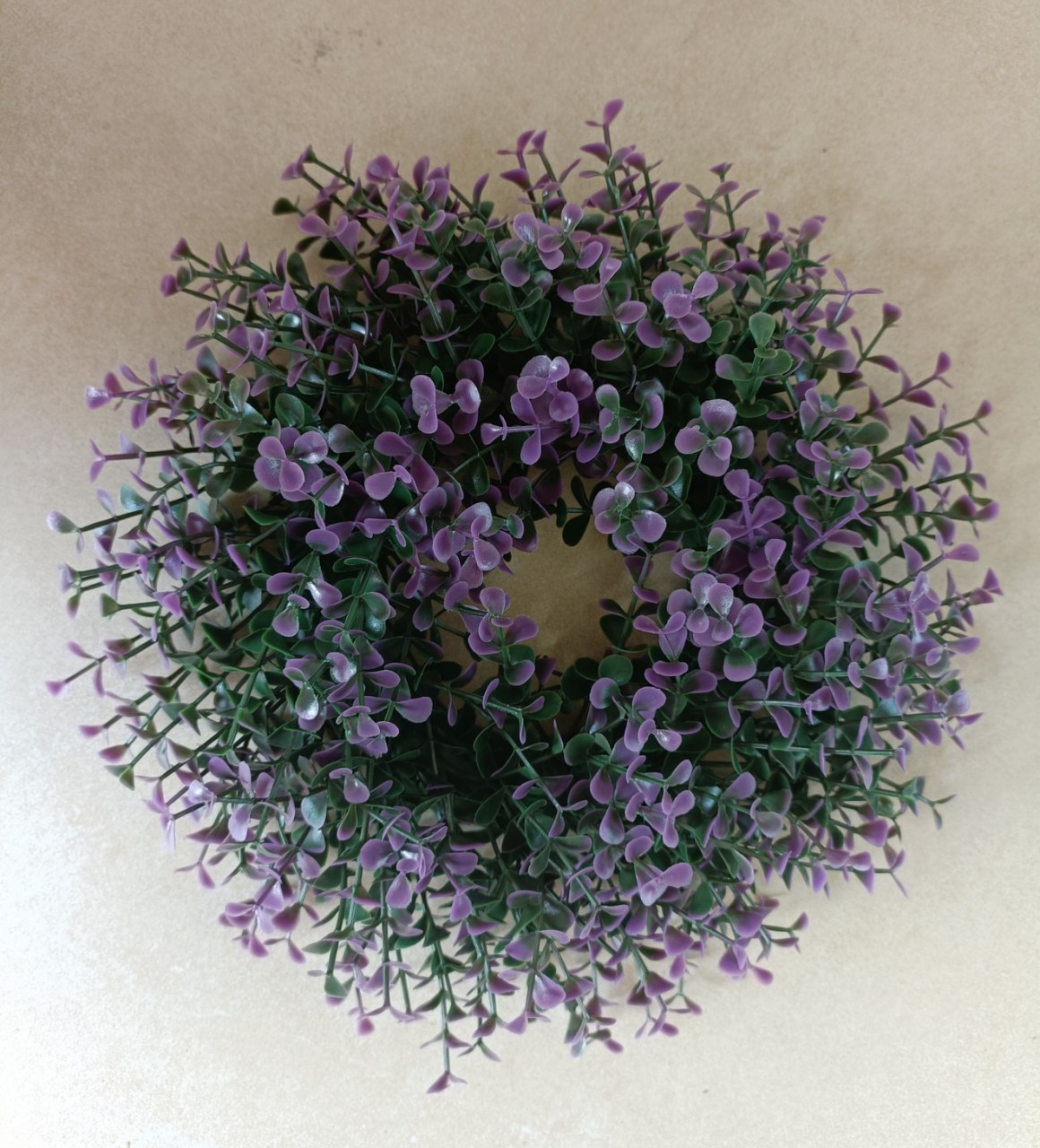 White eucalyptus and apple leaf garland